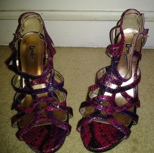 Womens snake skin print heels